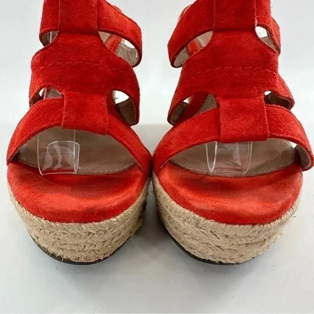 Ugg sandals Tawnie size 7 38 burnt orange suede  Espadrille Platforms wedges